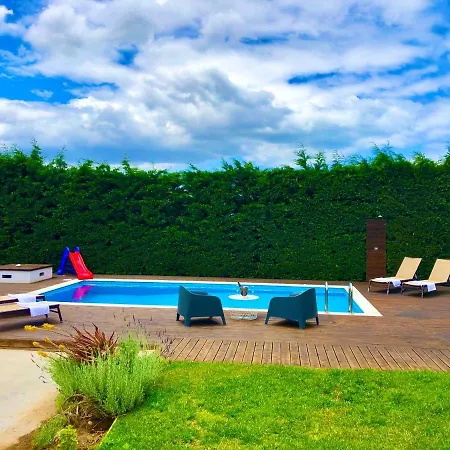 Five Elements Pool & Bbq Loutraki (Corinthia)